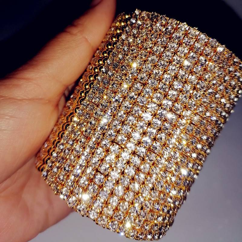 Champagne gold